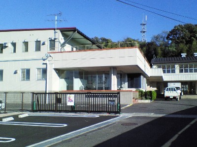 八幡給食センター外観