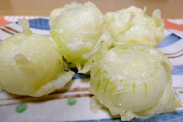 知多ペコロスの揚げ物