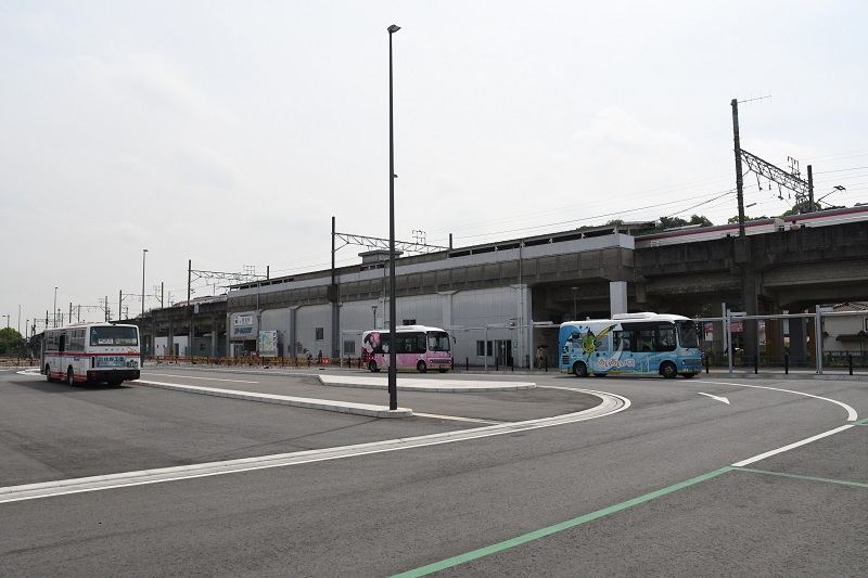 朝倉駅前ロータリー